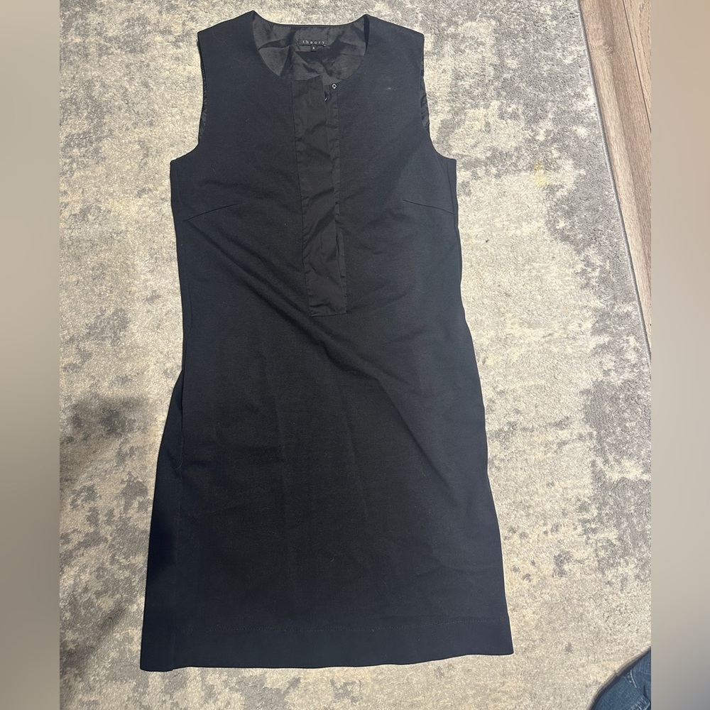 Theory black shift dress with pockets and small belt in the back